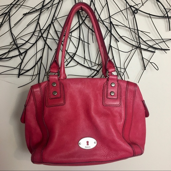 Fossil Handbags - Pink FOSSIL shoulder bag.